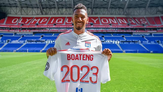 包含法兰克福发布备战花絮，今晚官宣签约，法甲任务艰巨，身体对抗强度拉满的词条