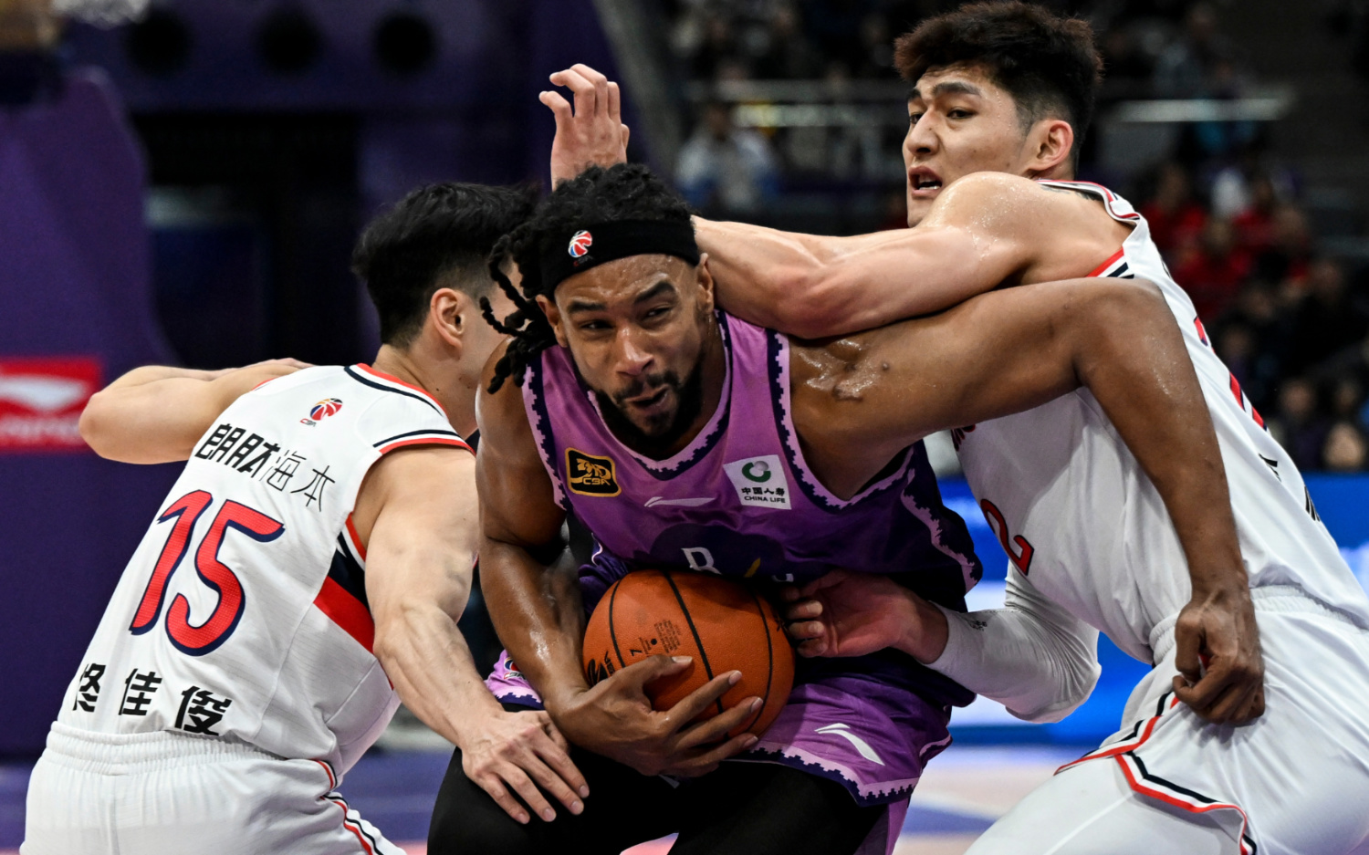 关于新奥尔良鹈鹕迎NBA常规赛关键赛；窗口期防线松动；球迷炸锅；心理建设被强调的信息